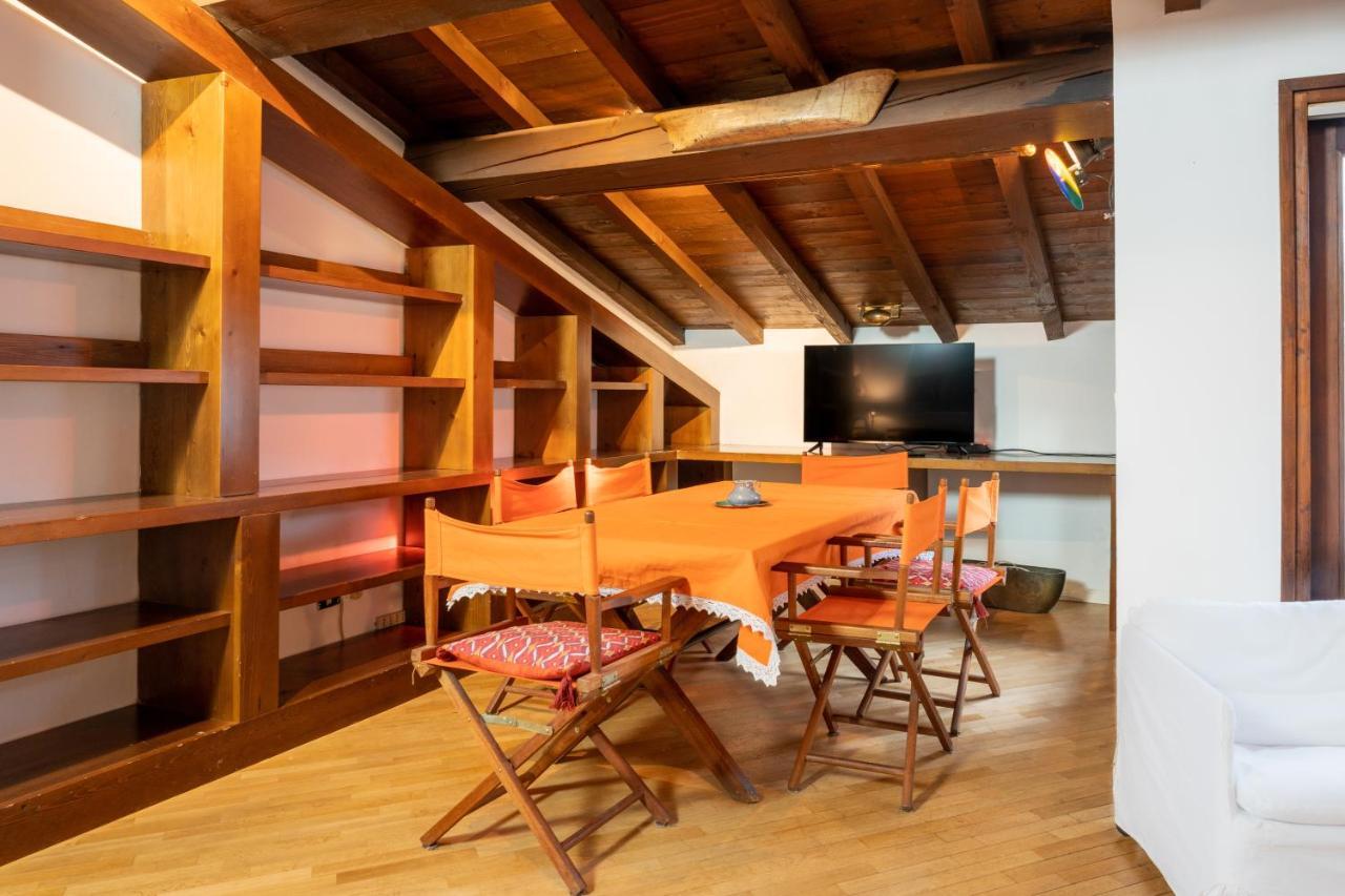 Al Platano Orientale Apartment Bologna Luaran gambar
